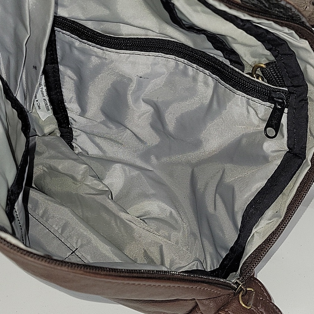 Ameribag Healthy Back Brown Leather Crossbody Sling Bag - Picture 10 of 12